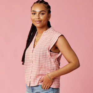 Carve Designs NWT Reagan Dark Azalea top